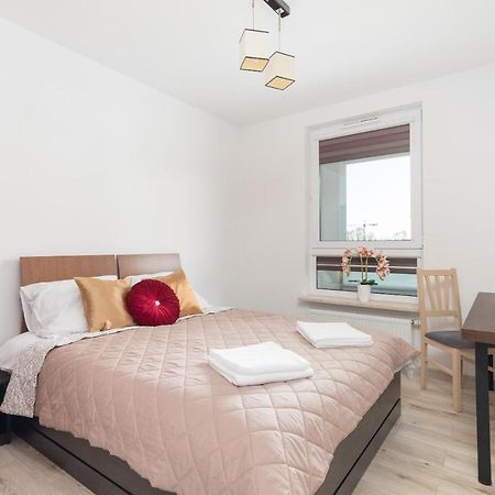 Metro Targowek Homely Apartment Βαρσοβία Εξωτερικό φωτογραφία
